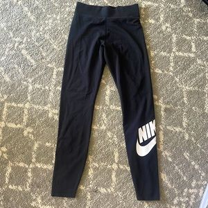 Womens Nike Leggings